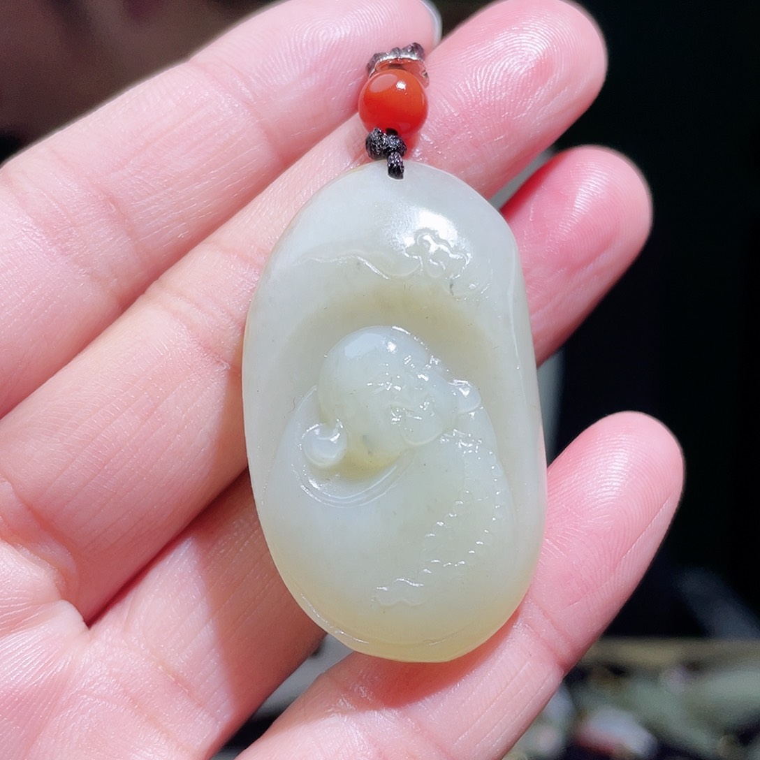 和田玉颈饰未镶嵌