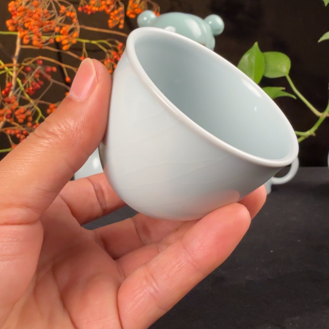 摆件陶汝瓷月白缸杯原矿原釉