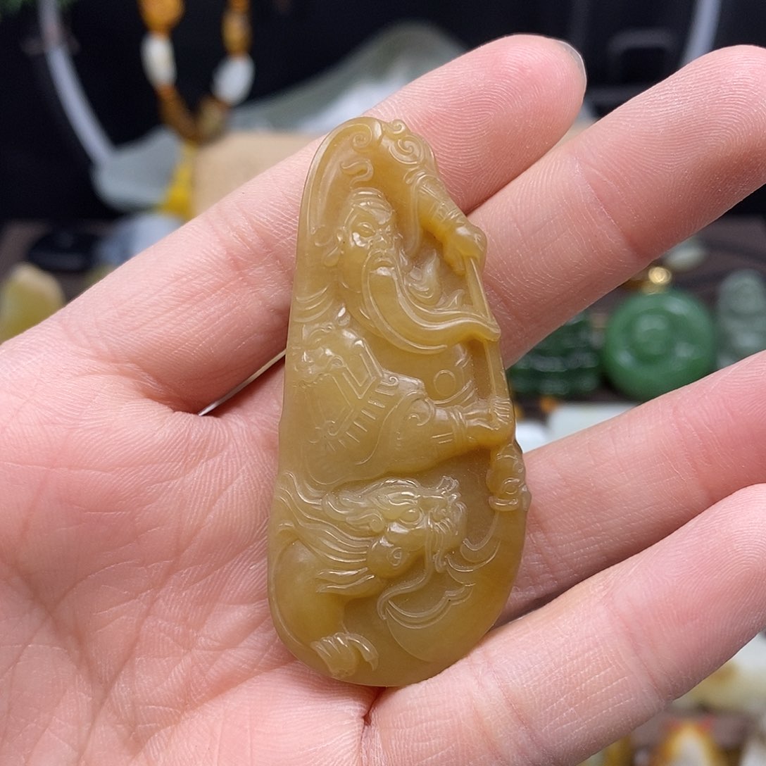 和田玉颈饰未镶嵌7