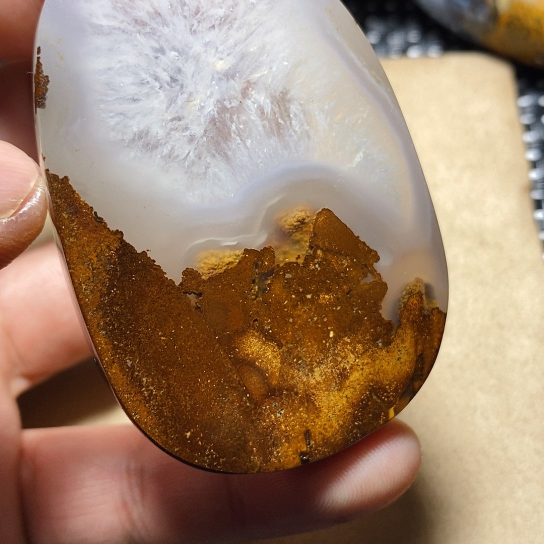 玛瑙/玉髓颈饰未镶嵌王**代