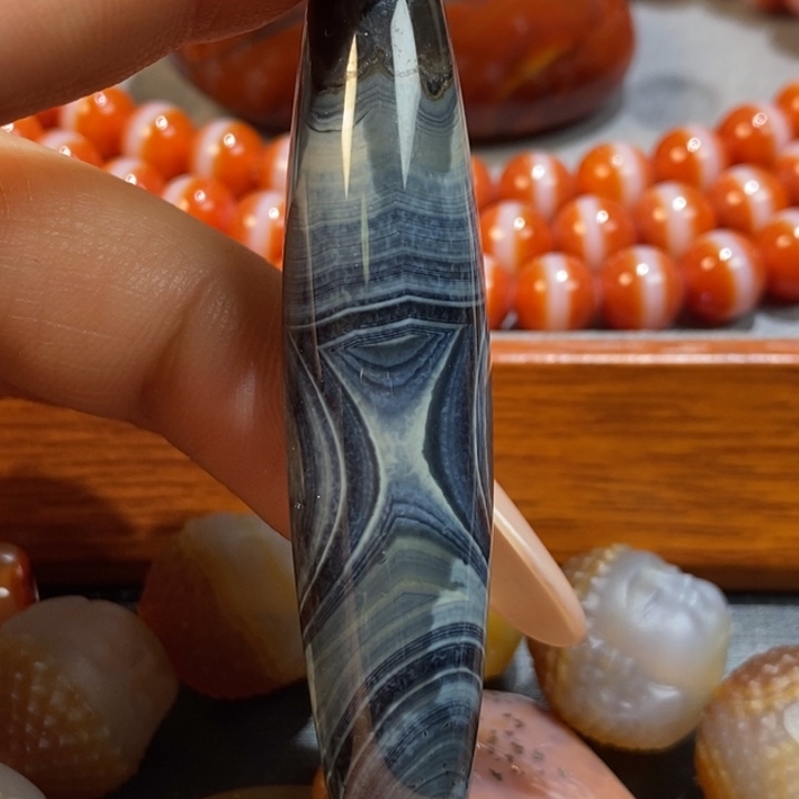 玛瑙/玉髓未镶嵌颈饰