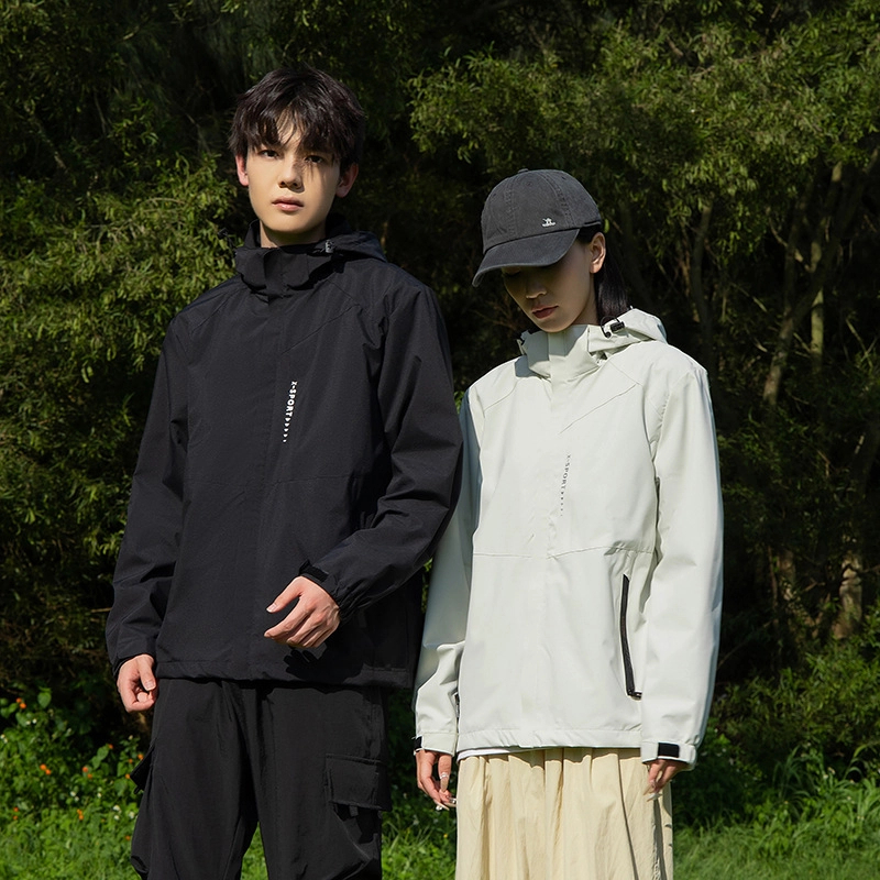 D&W冲锋衣男女春秋季新款情侣户外旅游防风防水休闲连帽夹克外套