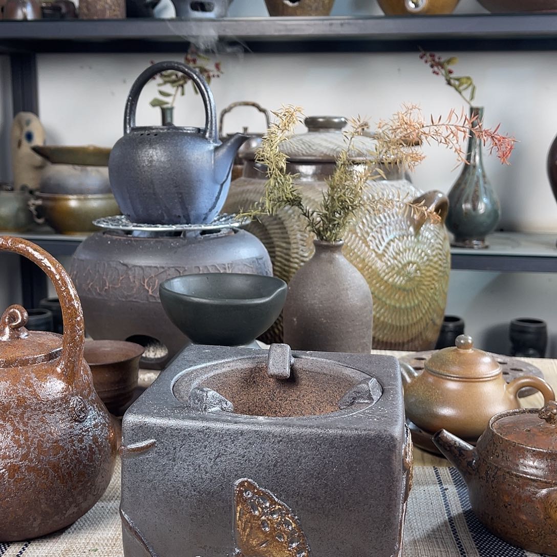 紫砂粗陶实用砂锅