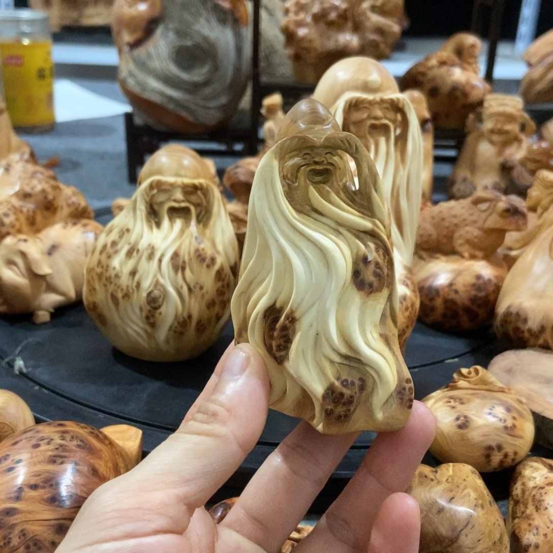 柏木（崖柏）留疤寿星