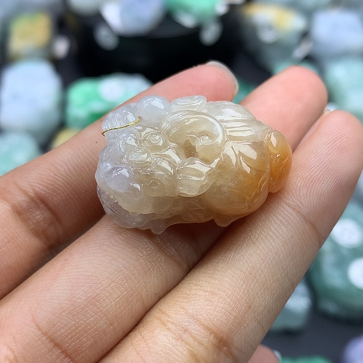 翡翠未镶嵌颈饰天然