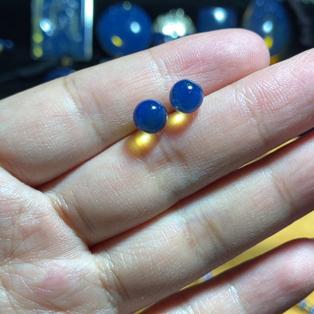 琥珀未镶嵌裸石多米尼加蓝珀