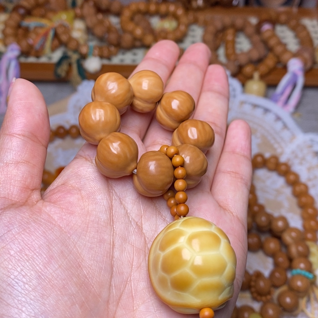 吊坠猴头核桃全品屁桃➕大富甲手捻