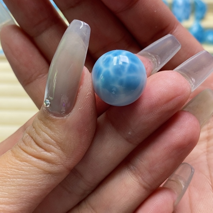 大***0针钠钙石（海纹石）未镶嵌颈饰