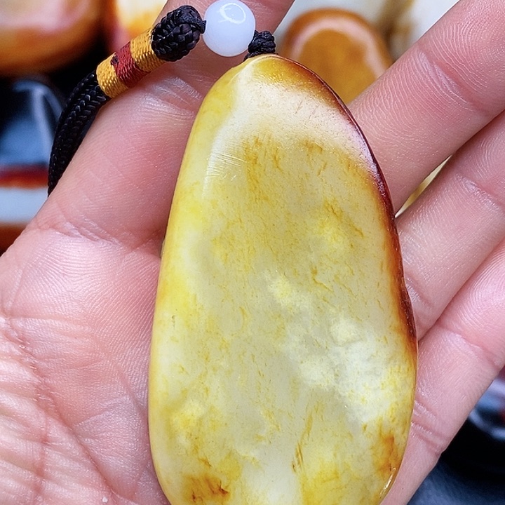 未镶嵌和田玉挂件