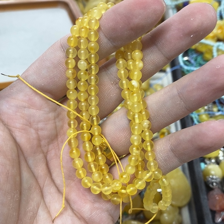 未镶嵌蜜蜡裸石多样性发货