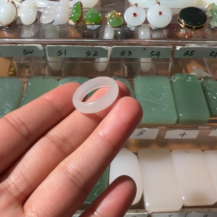 和田玉颈饰未镶嵌天花板老坑青海料戒指11圈口（活动价）