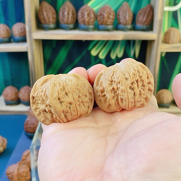 文玩核桃吊坠029山地磨盘43尺