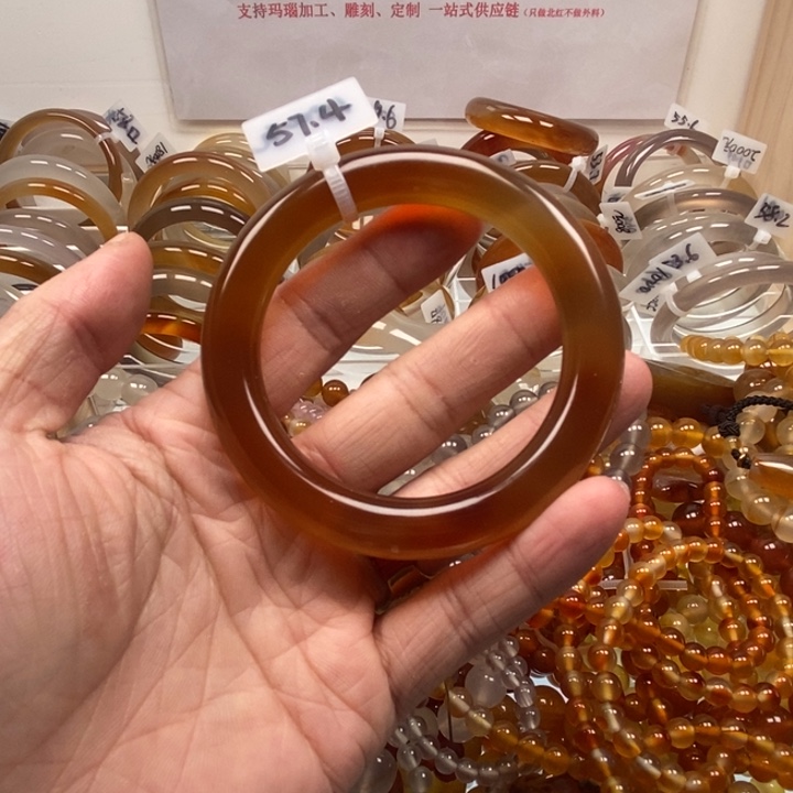 付***强玛瑙/玉髓未镶嵌戒指