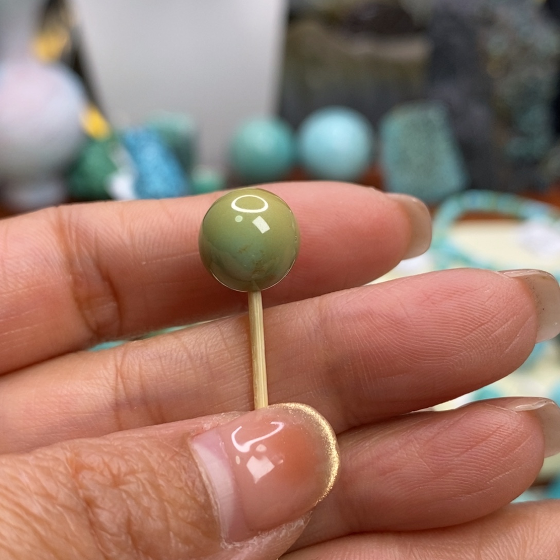 绿松石未镶嵌珠宝奇石10