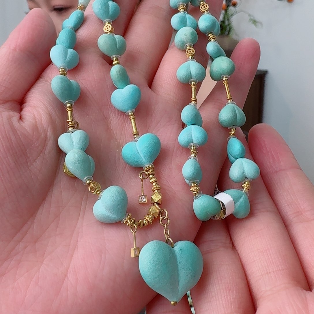 18K金镶嵌绿松石珠宝奇石