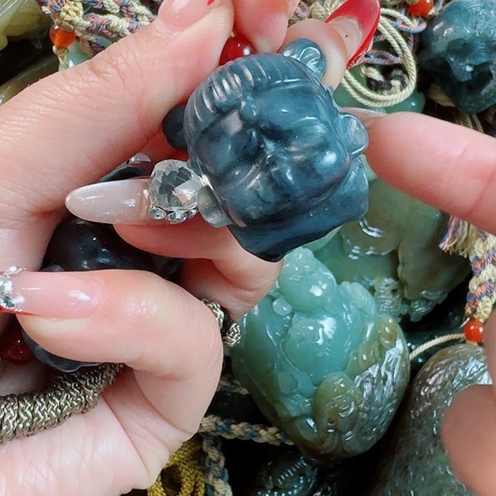 和田玉把件未镶嵌