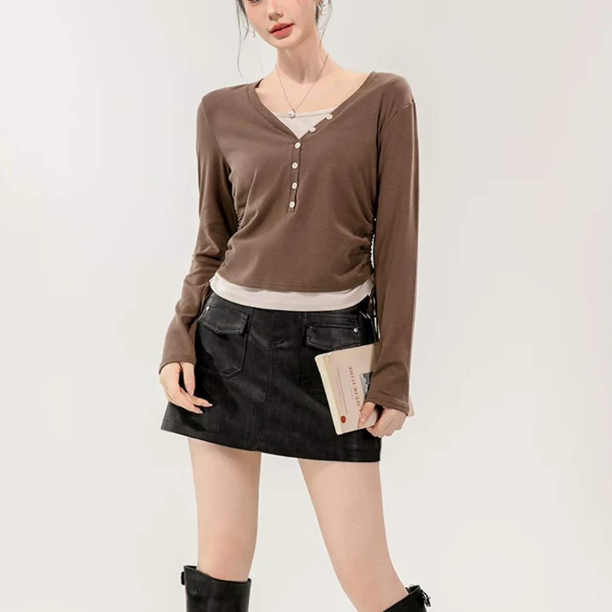 【海岛简爱】咖色假两件V领长袖T恤时尚百搭7735
