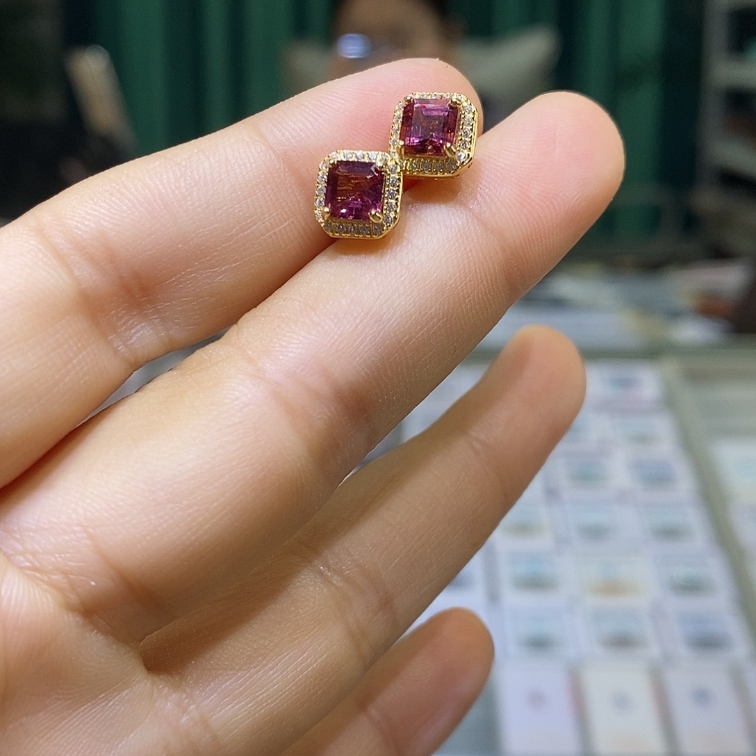 石榴石耳饰银S925镶嵌天然石榴石