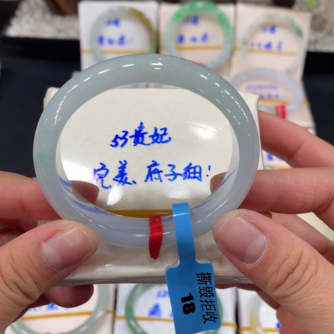 翡翠手镯未镶嵌L*缅甸翡翠天然翡翠