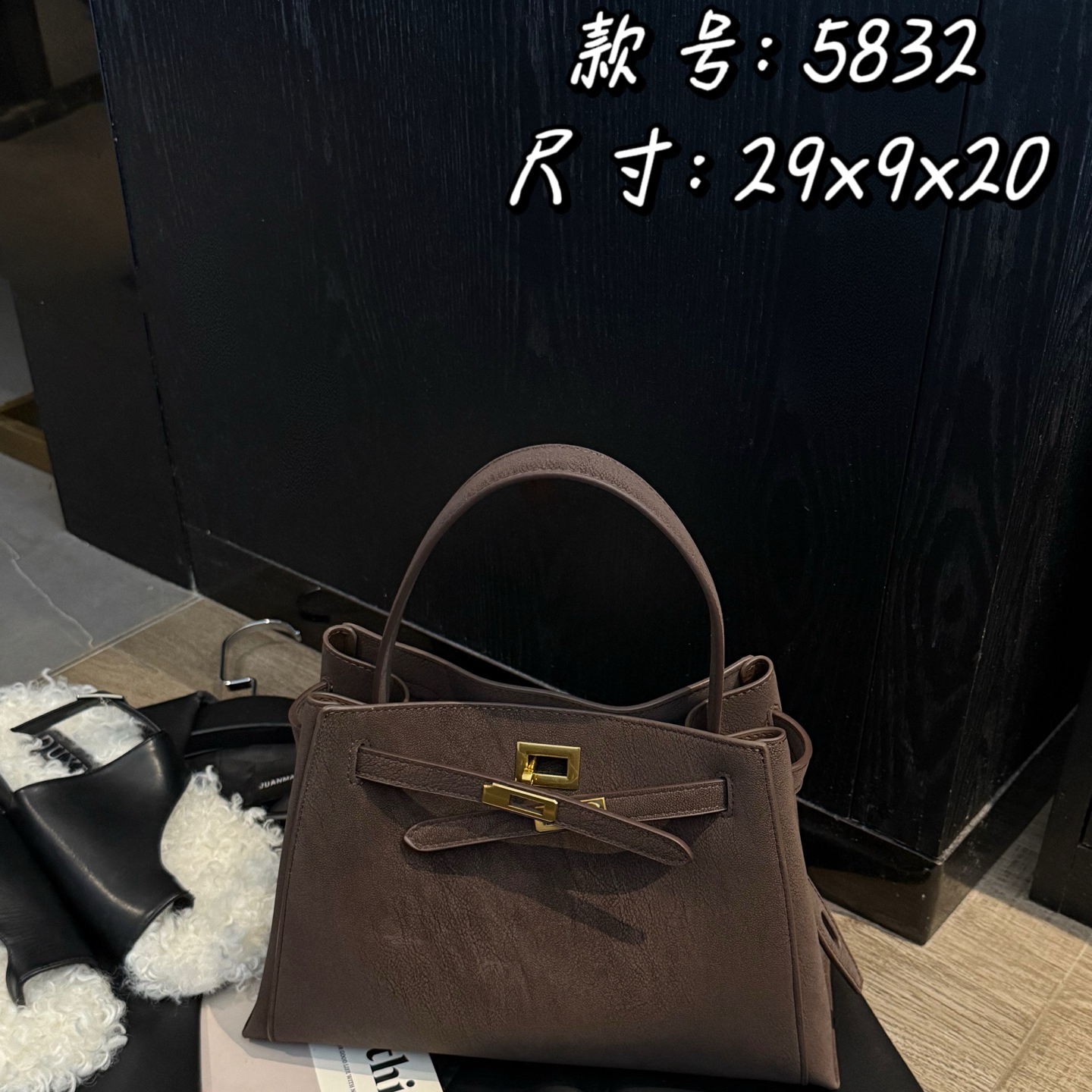 【ZiJun】5832新款时尚复古雾面莉莉大容量单肩斜挎通勤包