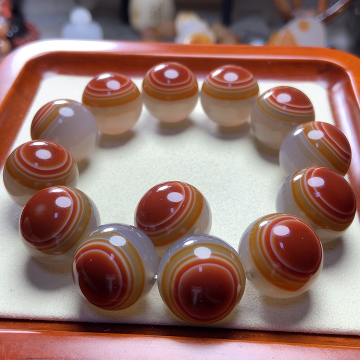 玛瑙/玉髓手串未镶嵌冰底 满红俏带眼