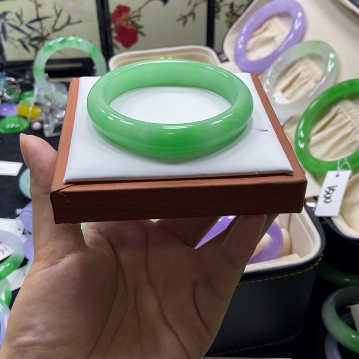 ****利非金属57/57手镯圈口