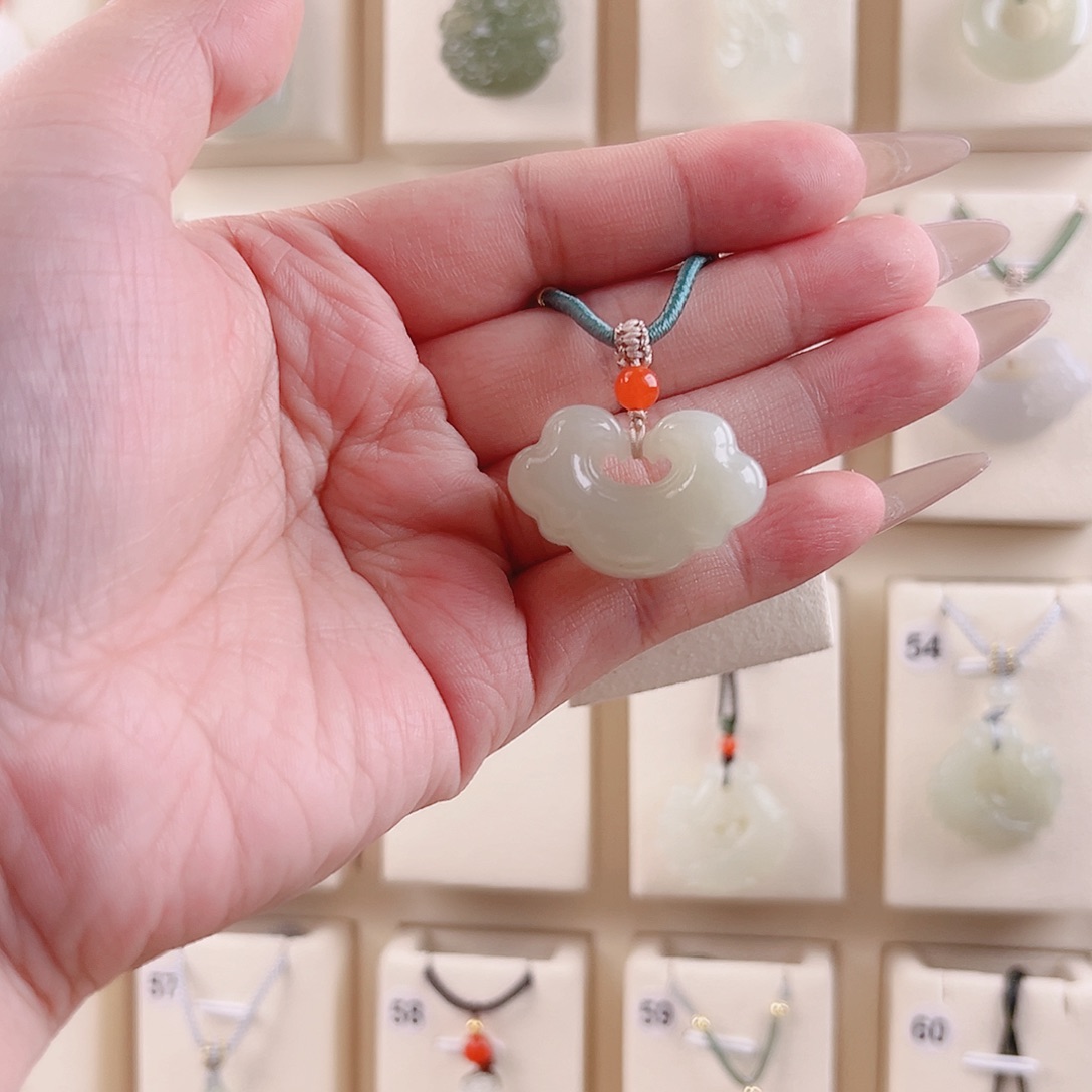 和田玉吊坠(不含链)未镶嵌雪*❤