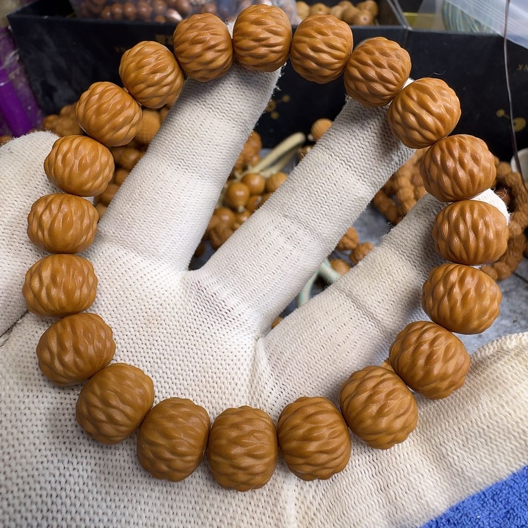 猴头核桃手串猴头雕刻龙鳞老型手串