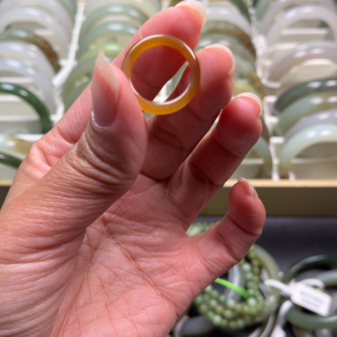 和田玉未镶嵌珠宝半成品指环16.5