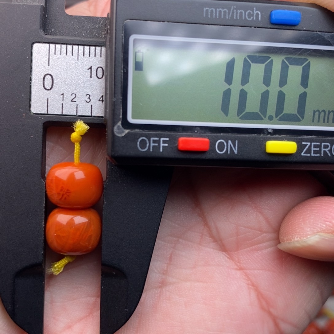 南红玛瑙配饰未镶嵌微瑕