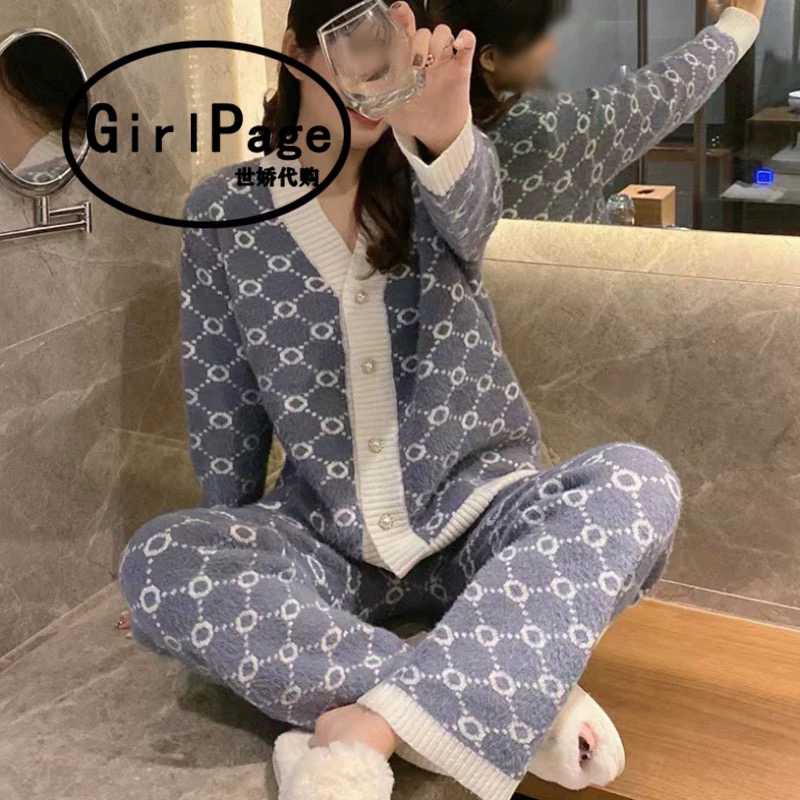 28351韩代冬加厚保暖珊瑚绒圆领开衫睡衣宽松家居服可外穿衣长63