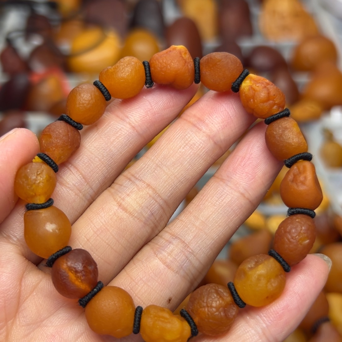 未镶嵌琥珀裸石天然蜜蜡