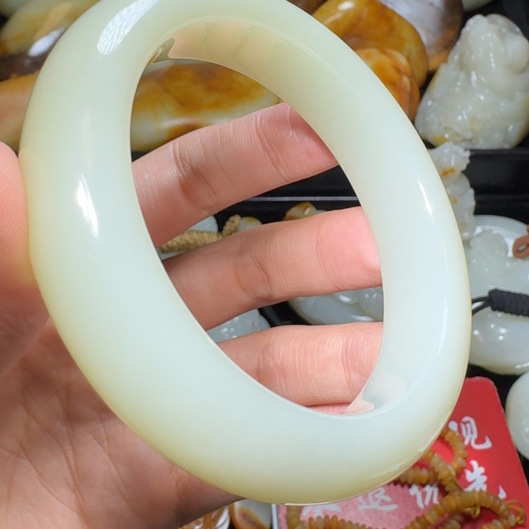 和田玉颈饰未镶嵌59