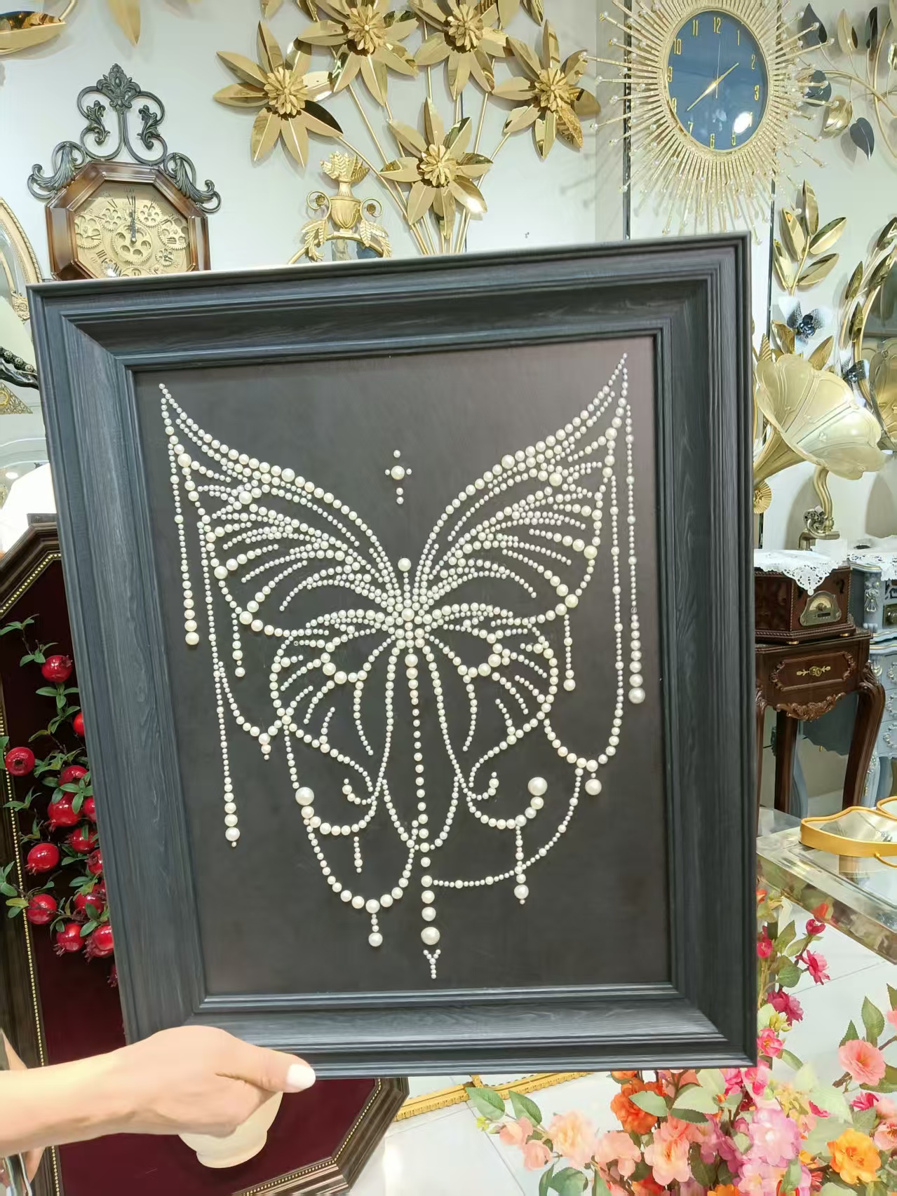 珍珠蝴蝶小众艺术立体感客厅玄关装饰画