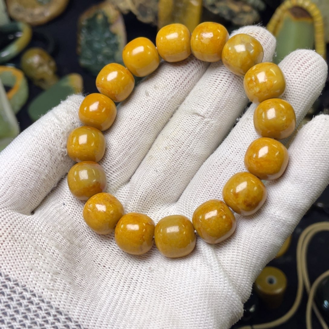 纹***今岫岩河磨玉（透闪石质玉）未镶嵌车挂