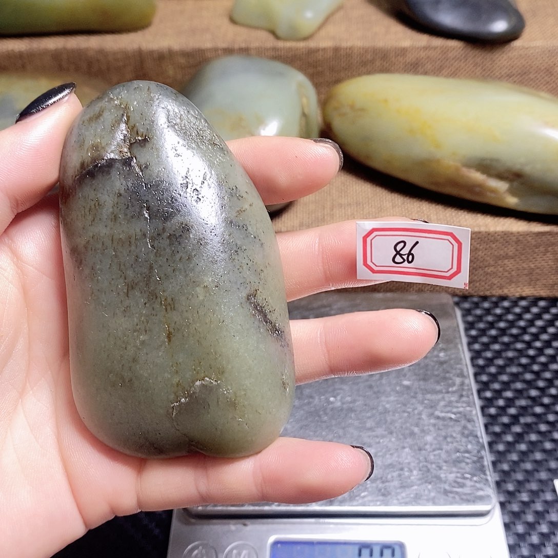 未镶嵌和田玉挂件86