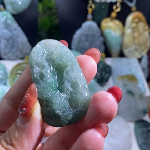 【闪购商品】颈饰未镶嵌翡翠龙牌