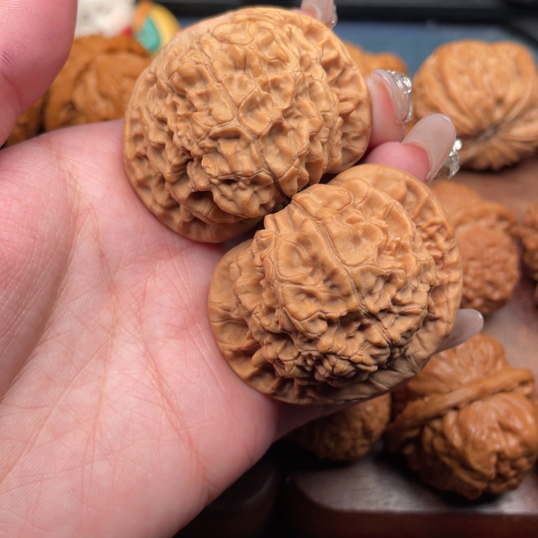 文玩核桃吊坠全品，官帽48.5