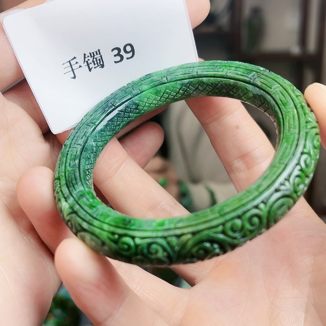 翡翠手镯未镶嵌手镯58