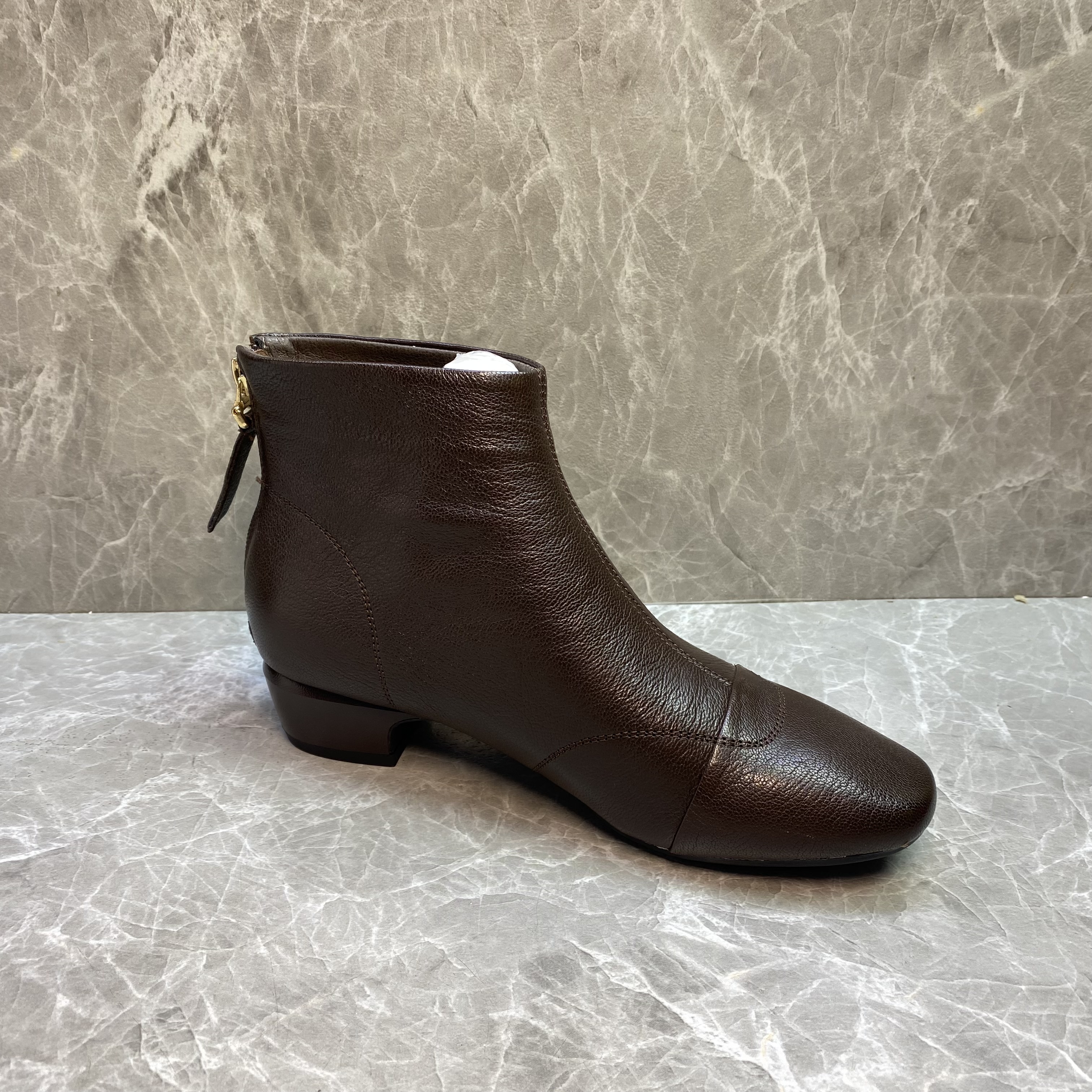 粗跟羊皮短靴661322棕色