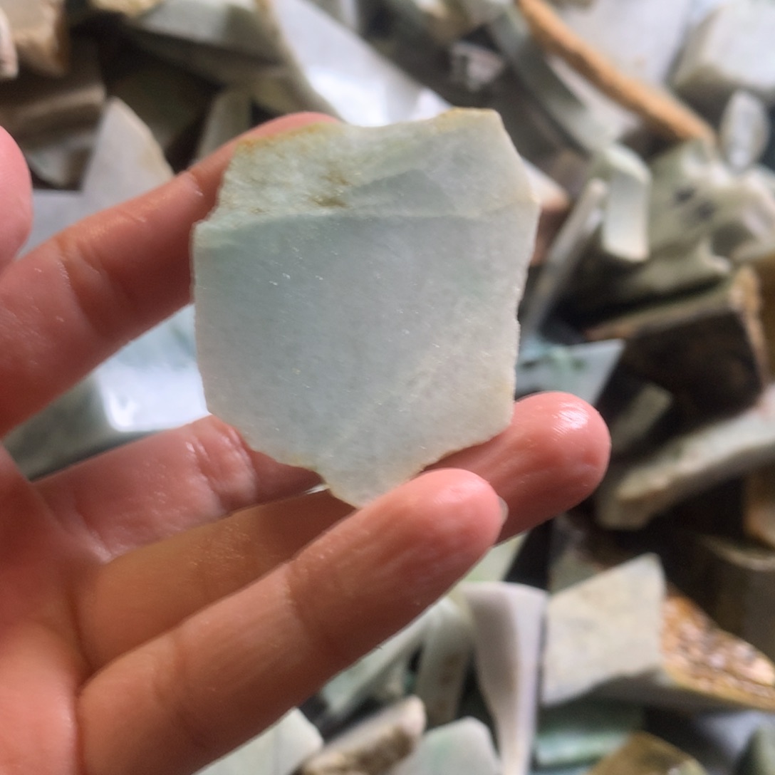 翡翠颈饰未镶嵌缅甸翡翠