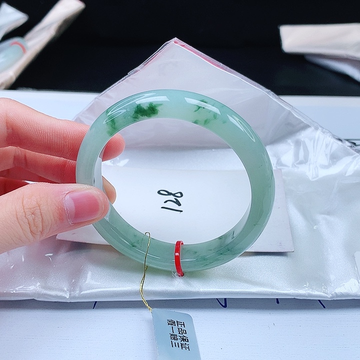 翡翠手镯未镶嵌缅甸天然a货手镯53+