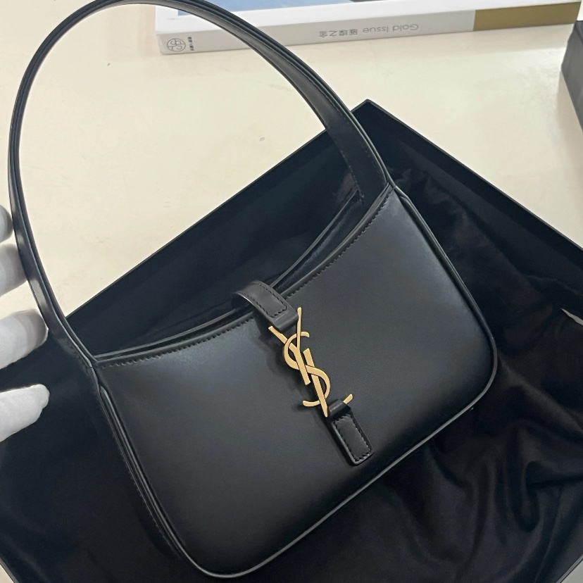 95新 YSL/圣罗兰 YSL黑金hobo黑金腋下包 25100029-06