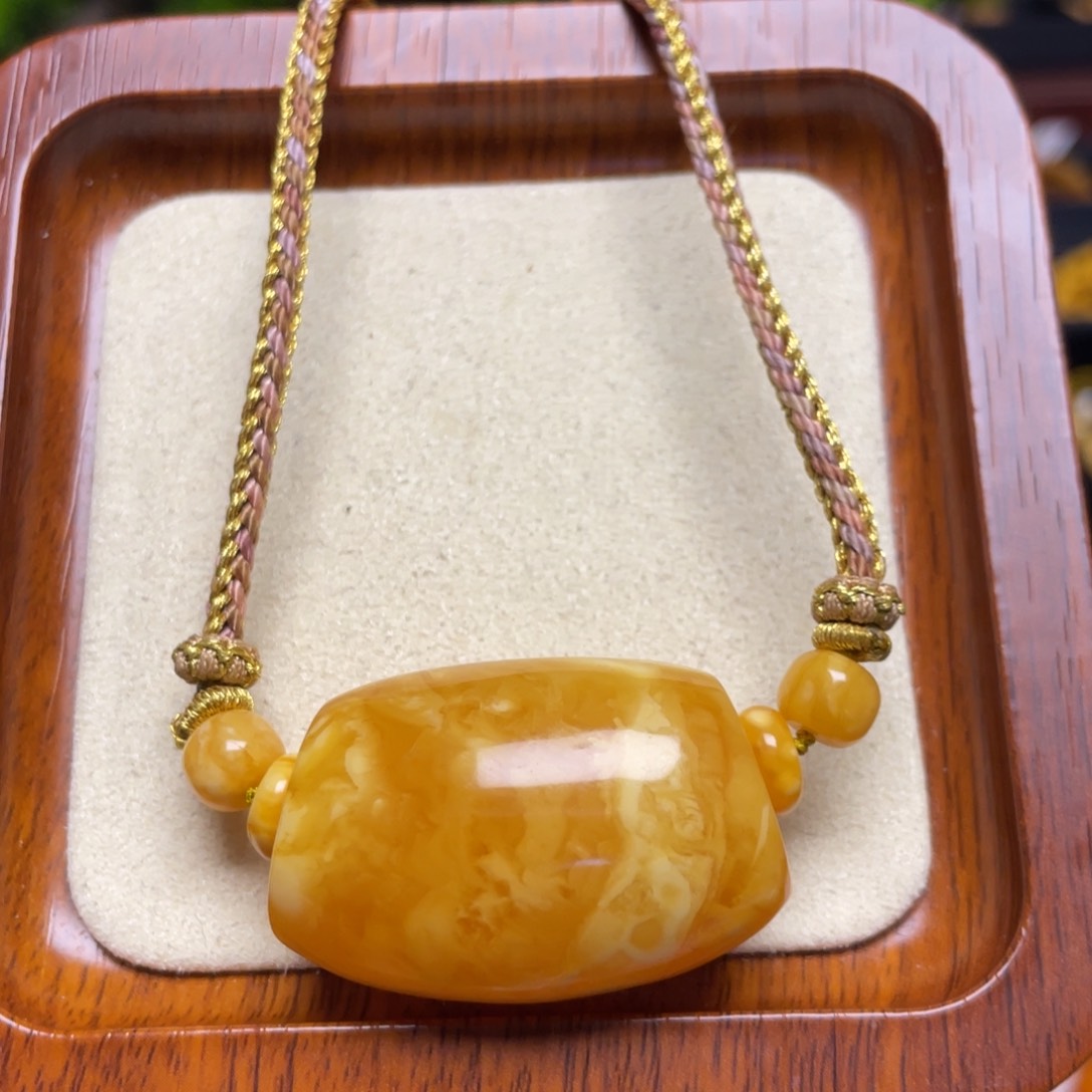 蜜蜡颈饰未镶嵌项链