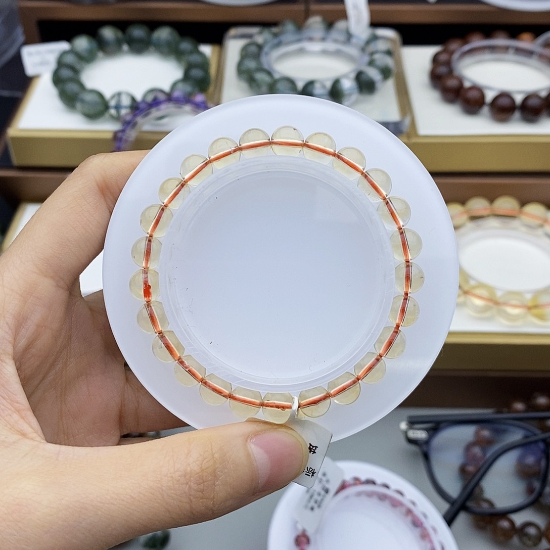 水晶手串未镶嵌黄水晶