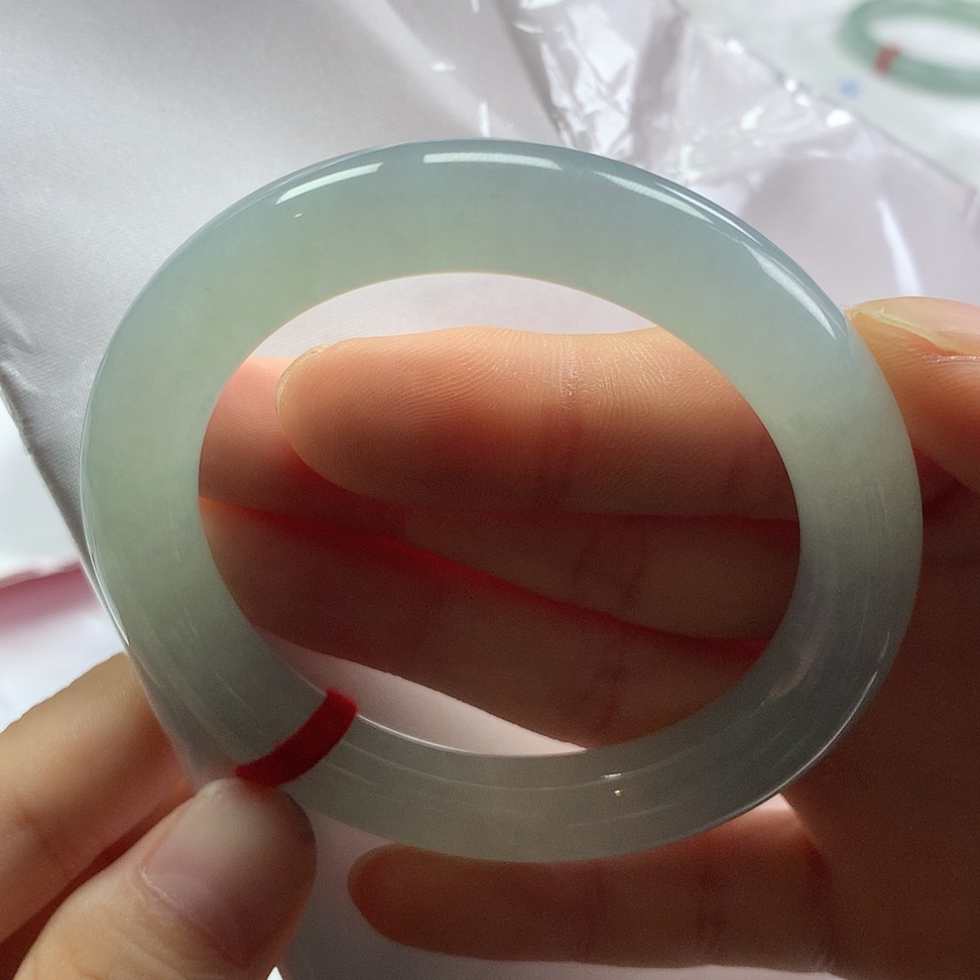 未镶嵌手镯翡翠翡翠