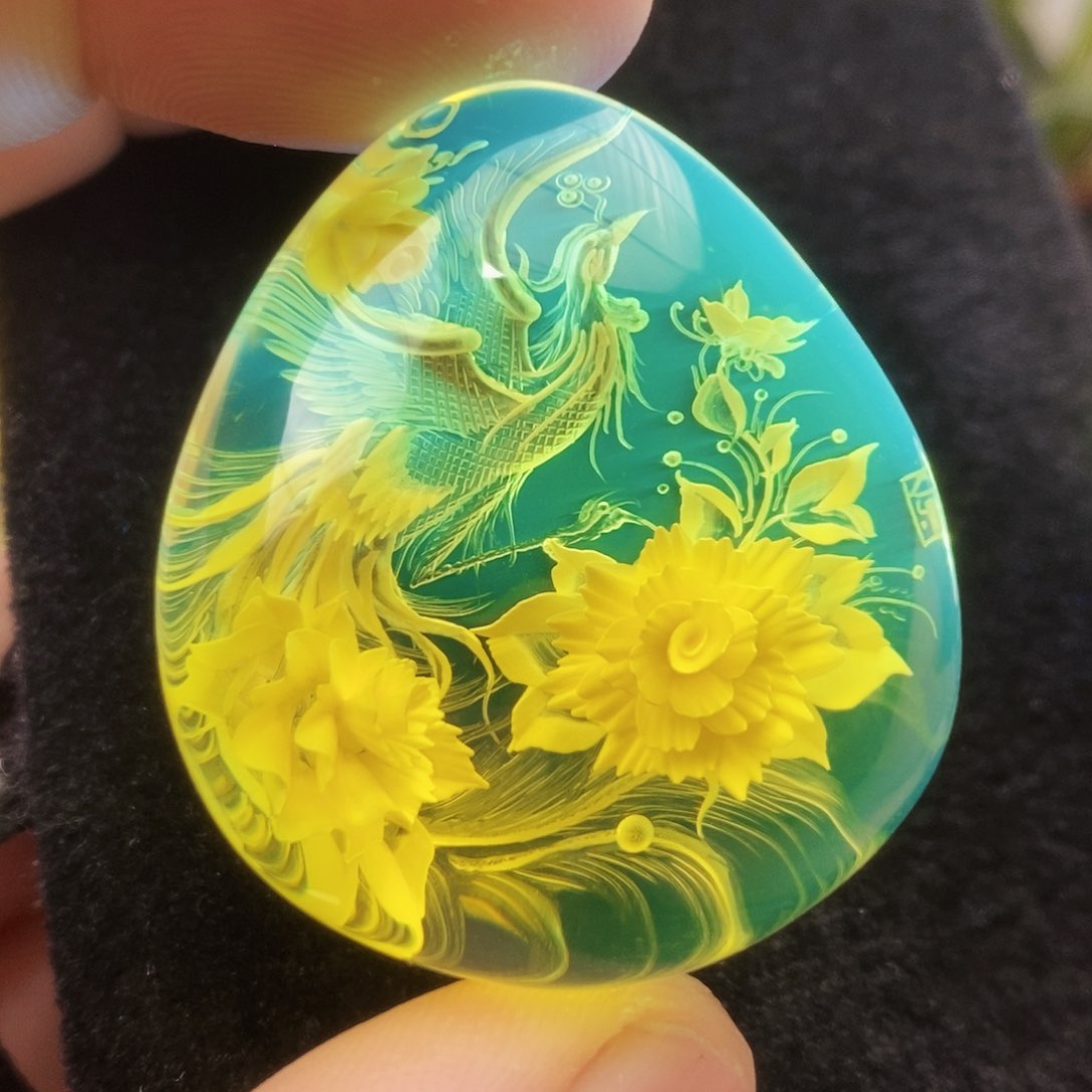 【闪购商品】未镶嵌颈饰金珀琥珀雕刻件