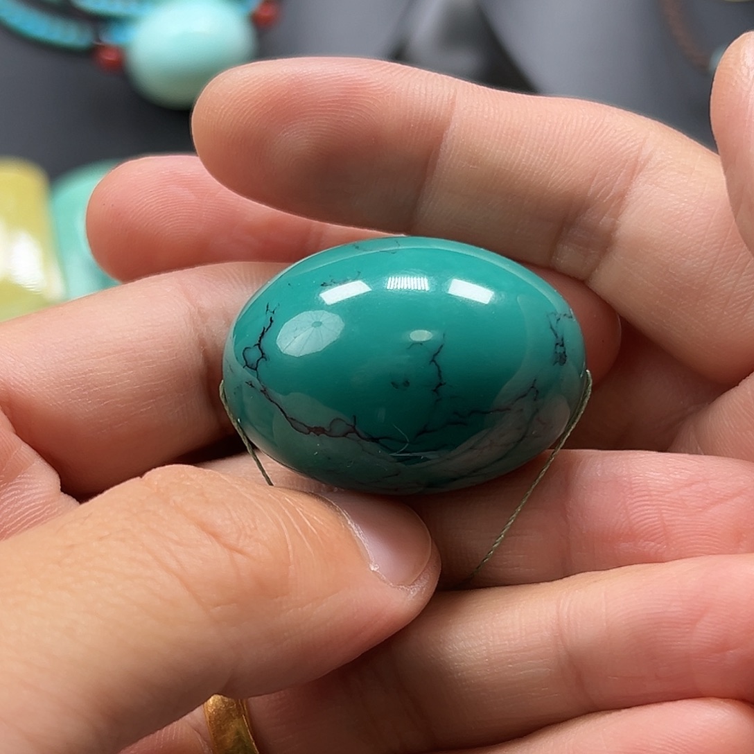 @***联绿松石未镶嵌珠宝奇石