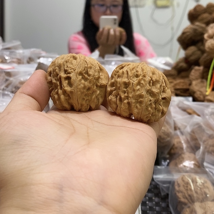 文玩核桃吊坠门墩40