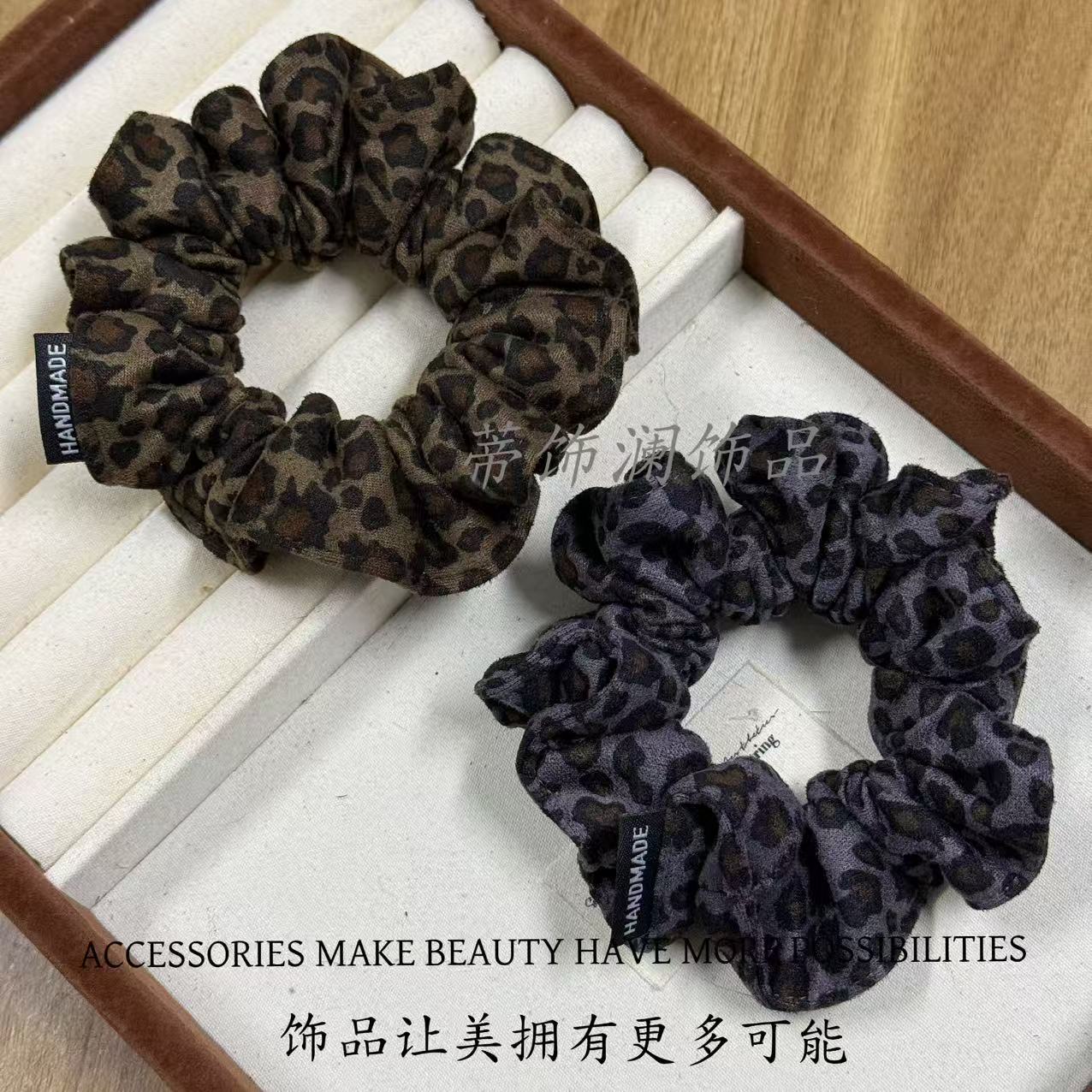 韩系豹纹丝绒小肠发圈秋冬新款中号扎发头绳